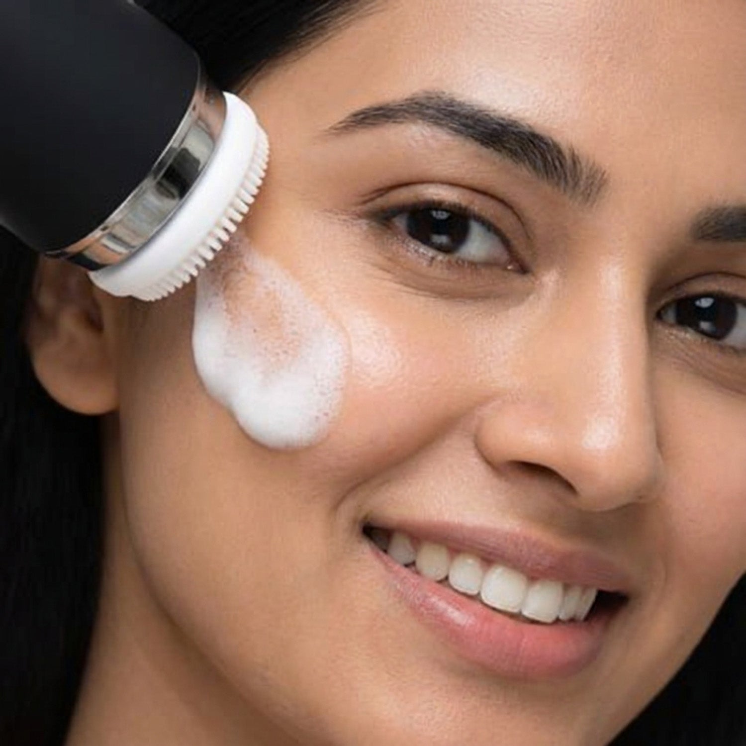 Effora's Facial Massager & Spa Wand Kit with 5 Detachable Heads | 6 Months Warranty